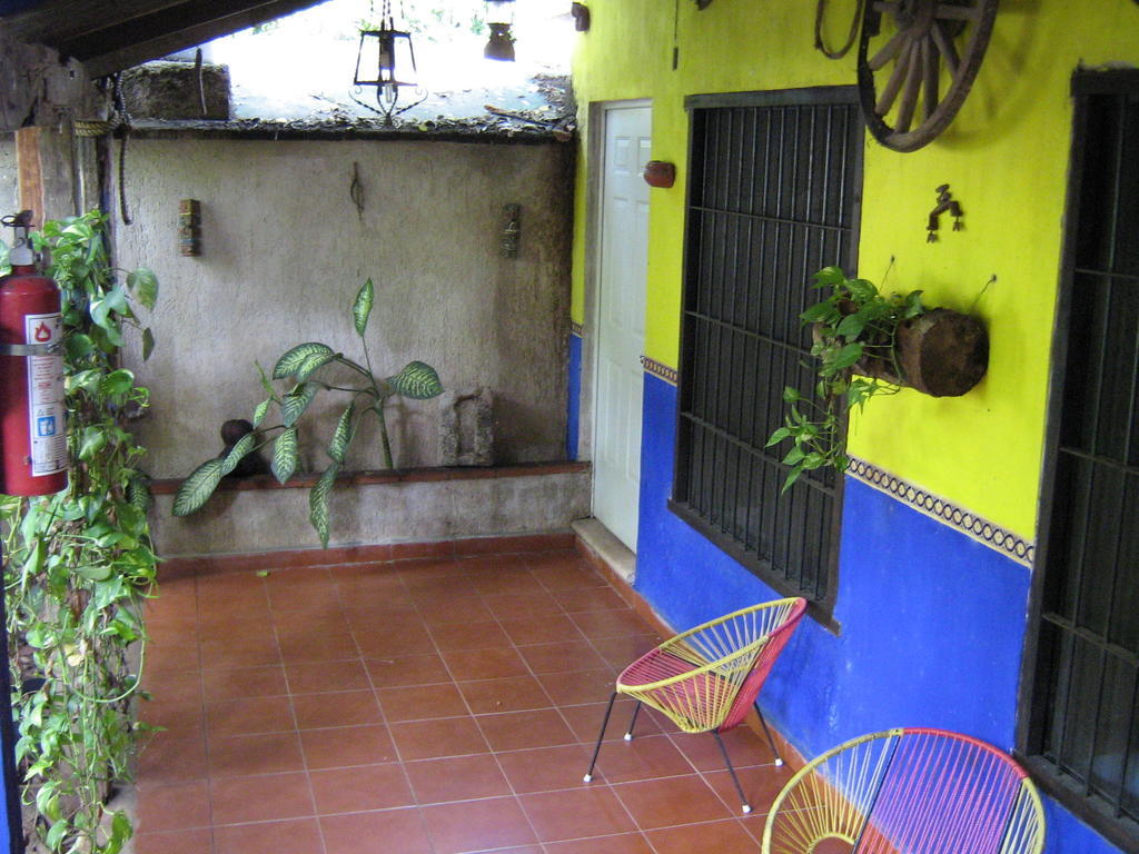 Posada El Jardin Ticul Exteriör bild